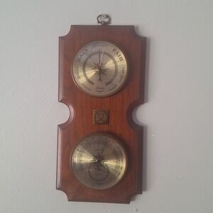 Vintage 1995 Tharpe Wood Weather Station Barometer Thermometer Humidity USA